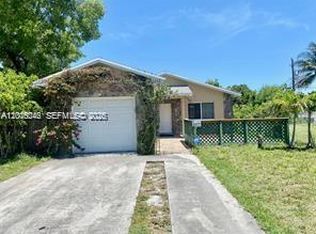 2345 Douglas St, Hollywood, FL 33020