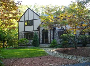 155 Trout Brook Ln, Scituate, RI 02831