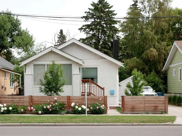 1312 4th St NW, Calgary, AB T2M 2Y7