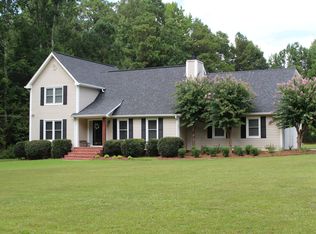 1241 Sandy Creek Rd, Fayetteville, GA 30214