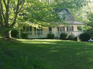 1 Bartlett Mountain Rd, Asheville, NC 28805