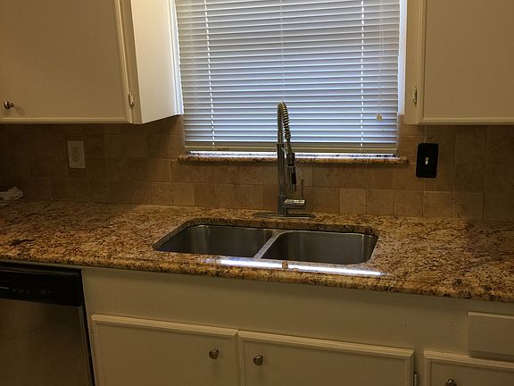 3rd image of 6102 Town Hill Ln