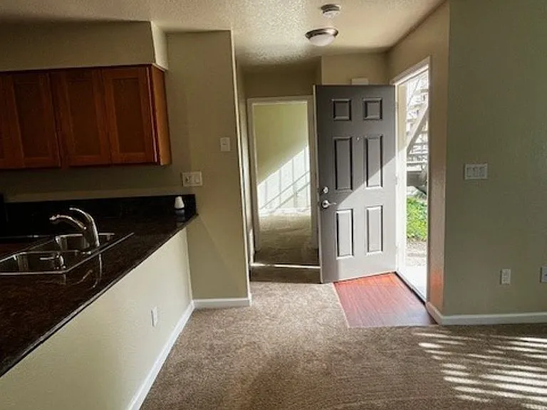 Carmel Woods Apartments — Photo 84