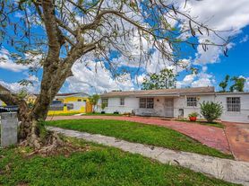 12021 SW 191st St, Miami, FL