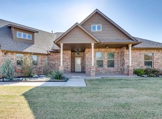 10808 NW 94th St, Yukon, OK 73099