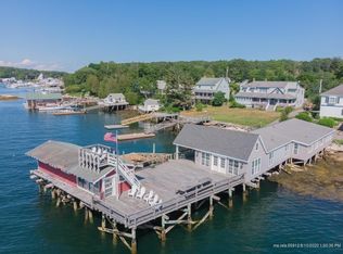 43 Roads End Rd, Boothbay Harbor, ME 04538