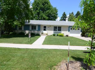 519 23rd Ave S, Fargo, ND 58103