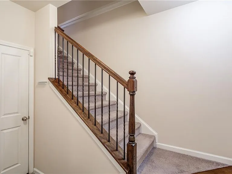 4258 Tacoma Trce — Photo 30