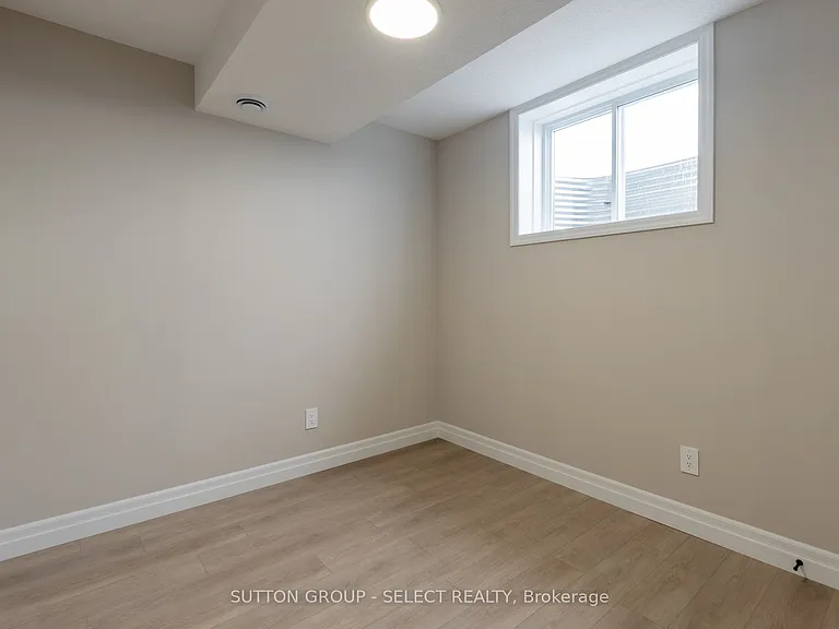 6437 Heathwoods Ave — Photo 11
