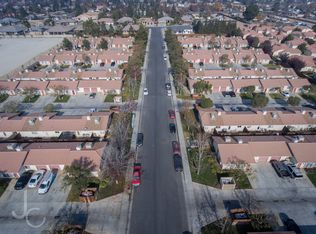 1206 Reddick Ln APT 4, Bakersfield, CA 93312