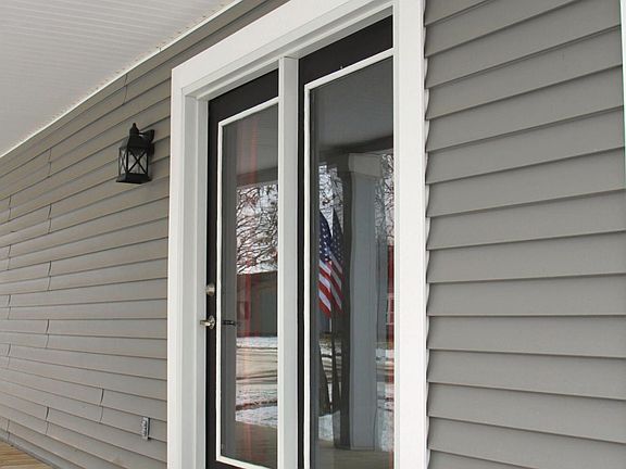 3rd image of 721 N 10th St