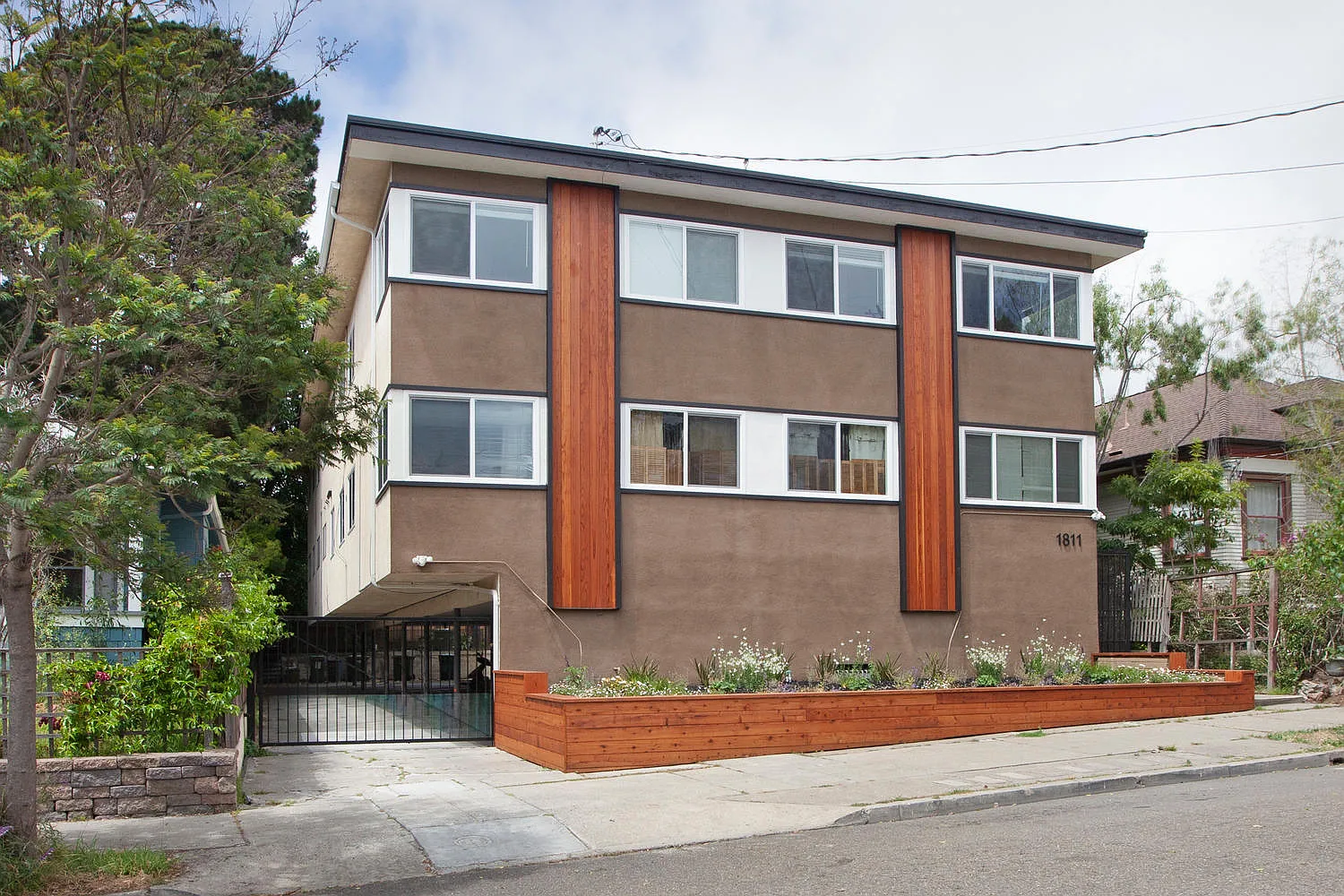 1811 Francisco Street — Photo 1