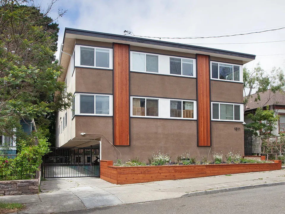 1811 Francisco Street