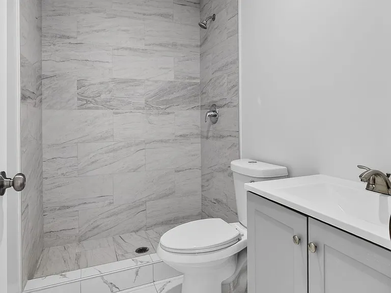 3255 Avenue J #2 — Photo 32