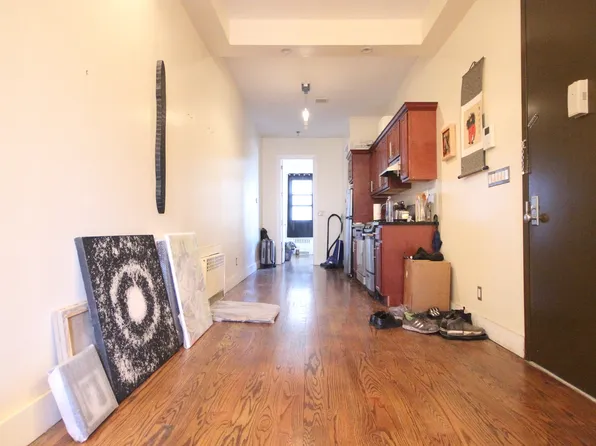 20 Wilson Avenue image 1 of 8