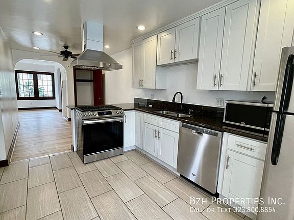 5th image of 7946 Fountain Ave