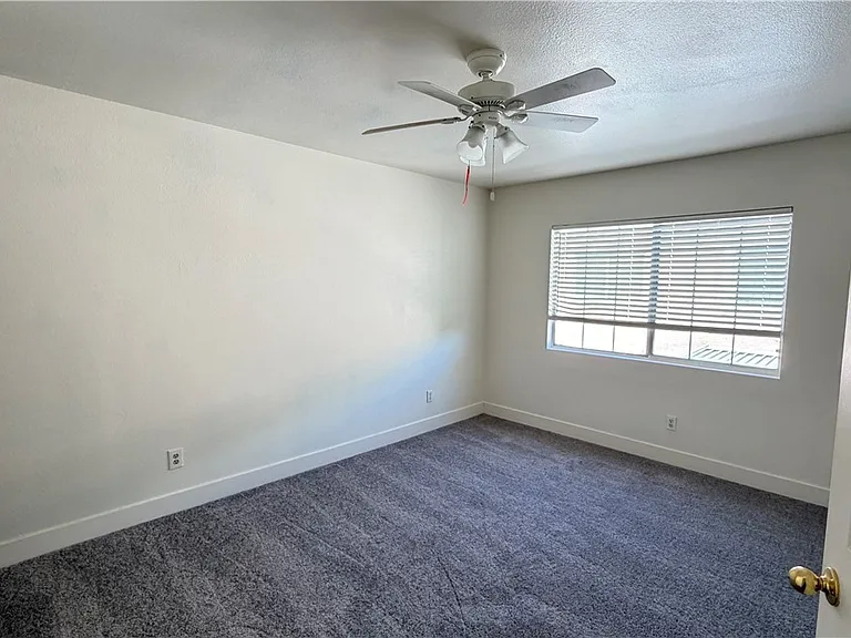 8413 Blazing Sun Ave — Photo 21
