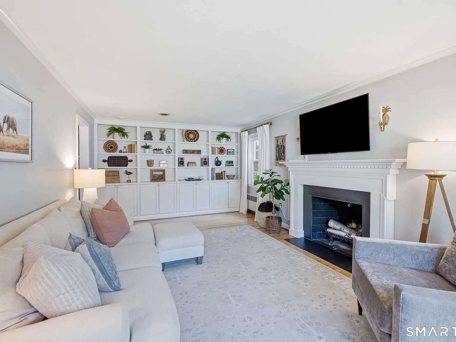 3 bed, 1.5 bath, 1805 sqft, $4,000 — Photo 3