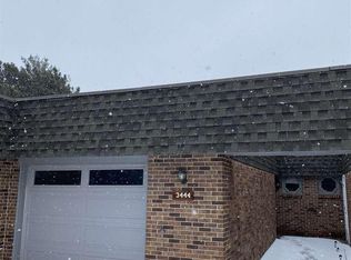 3444 Neerpark Dr, Lincoln, NE 68506