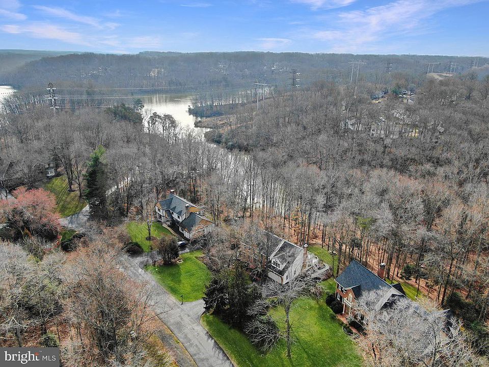 1st image of 2491 Tree House Dr