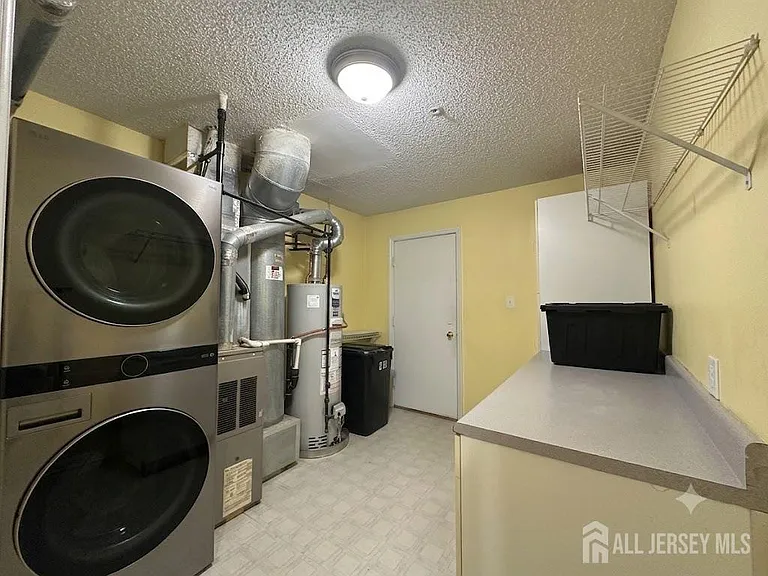 263 Prestwick Way — Photo 16