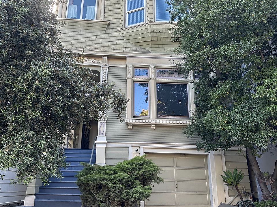 2309 Divisadero at Washington. Unit #5 at top