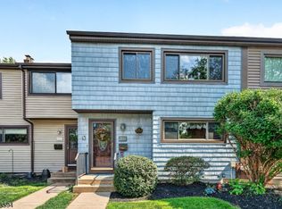 203 Brookside Ln, Hillsborough Twp., NJ 08844