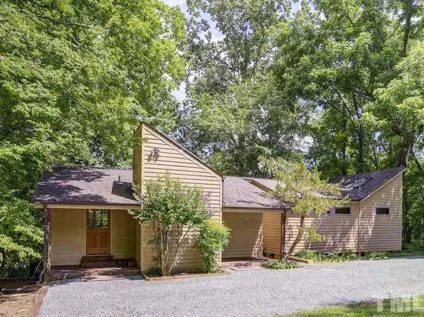 11 Ellen Pl, Chapel Hill, NC 27514