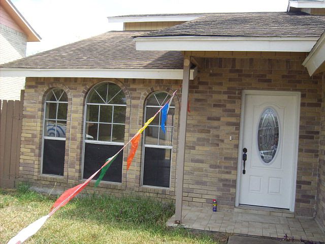 1st image of 1029 Flor De Valle Dr