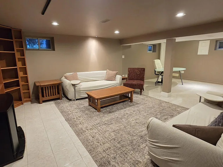 5000 N Normandy Ave — Photo 10