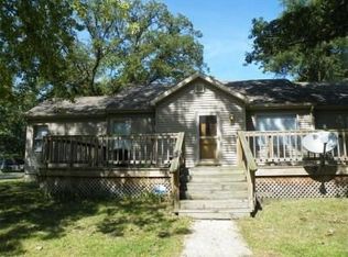 2638 W 41st Ave, Gary, IN 46408