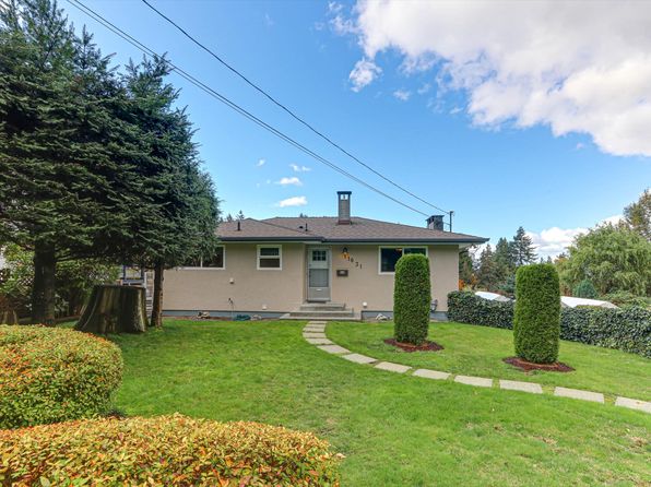11031 River Rd, Delta, BC V4C 2S3
