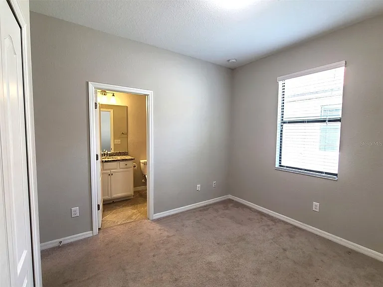 19353 Nearpoint Dr — Photo 10