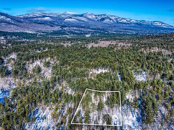 4th image of 60 Indian Rock Rd