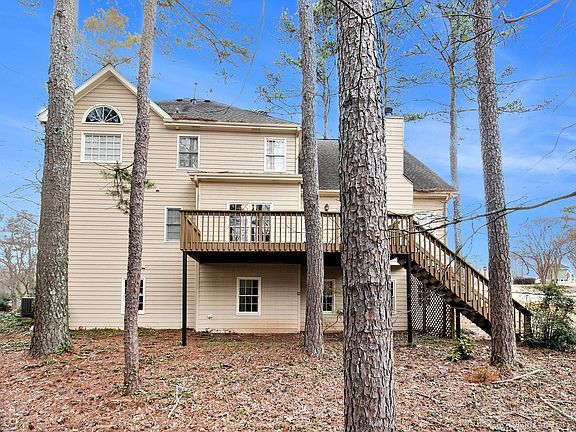 2nd image of 2189 Sandown Dr