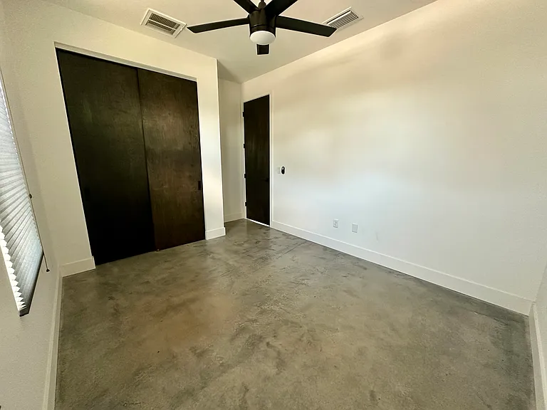 2835 Fairfield Ave S — Photo 25
