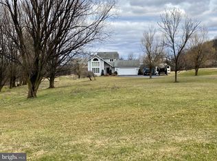 104 Jessica Ct, Leesport, PA 19533