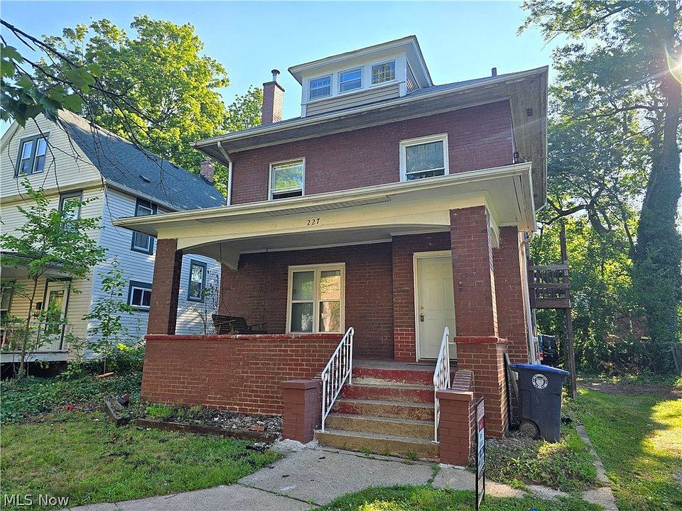 1st image of 227 S Balch St