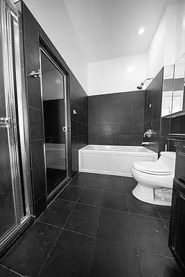 Rented by REAL New York | media 18