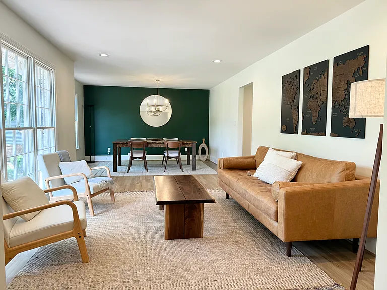 Formal living/dining