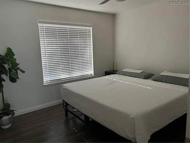 3956 Clear View Dr — Photo 38