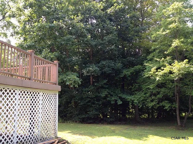 116 Berkey Dr — Photo 4