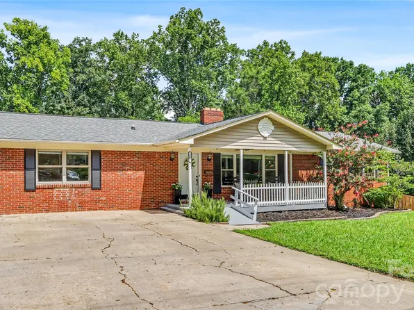 163 Madison Ave NE, Concord, NC 28025