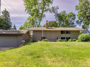 713 E 29th St, Sioux Falls, SD 57105