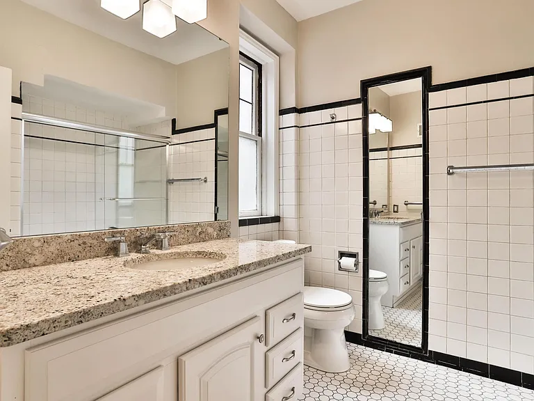 7545 Oxford Dr #3E — Photo 17