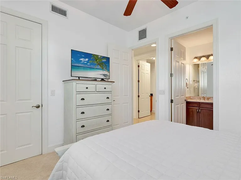 8060 Players Cove Dr #101 — Photo 32