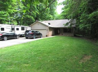 305 Mill Spgs, Fillmore, IN 46128