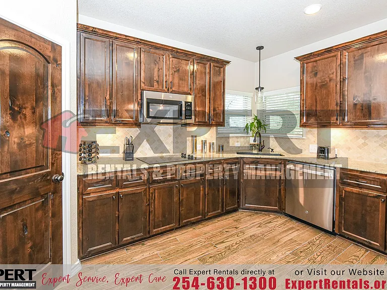 8110 Gold Dr — Photo 12