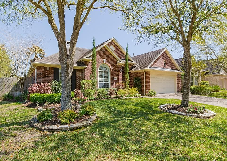 1st image of 4642 Brazos Bend Dr