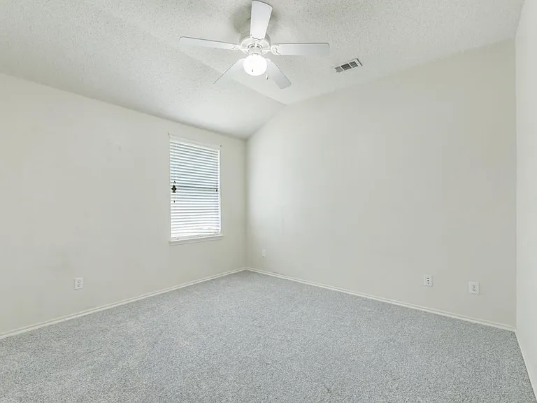 3720 Bandera Ranch Rd — Photo 18